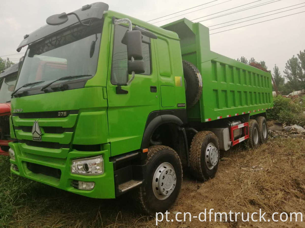 8X4 dump truck (7)